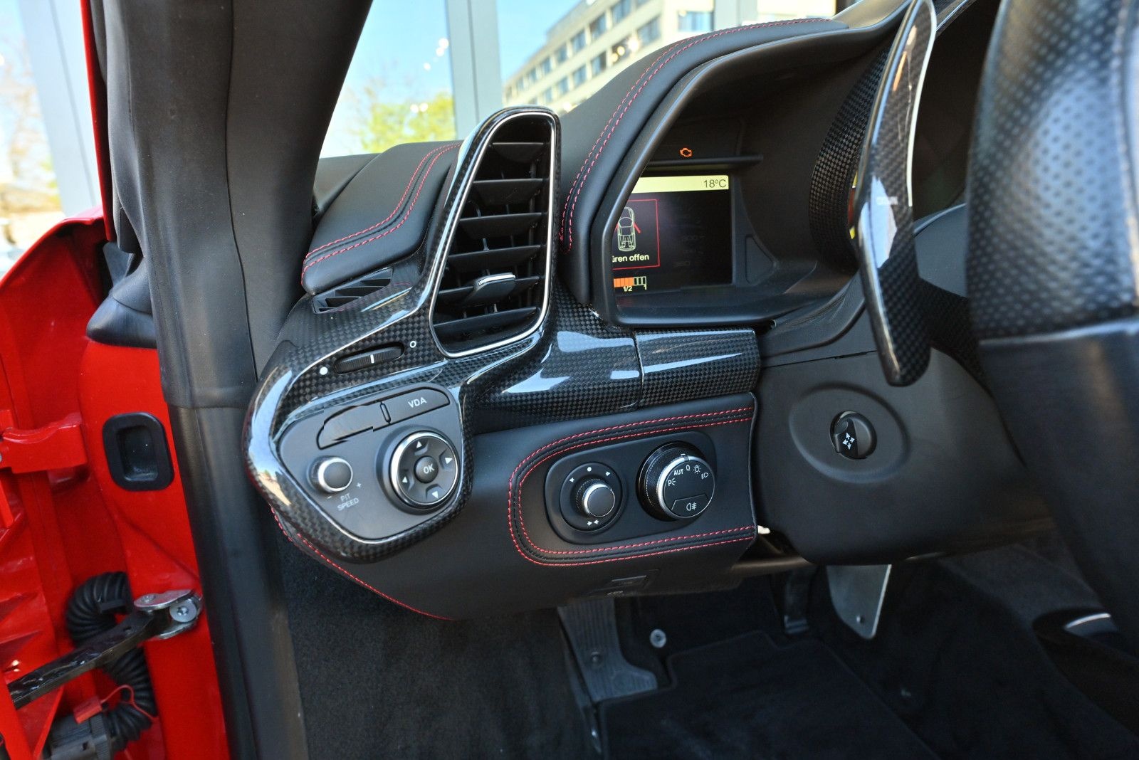 Ferrari 458 Spider/Vollkarbon/JBL/Top Zustand!Garantie! foto 18