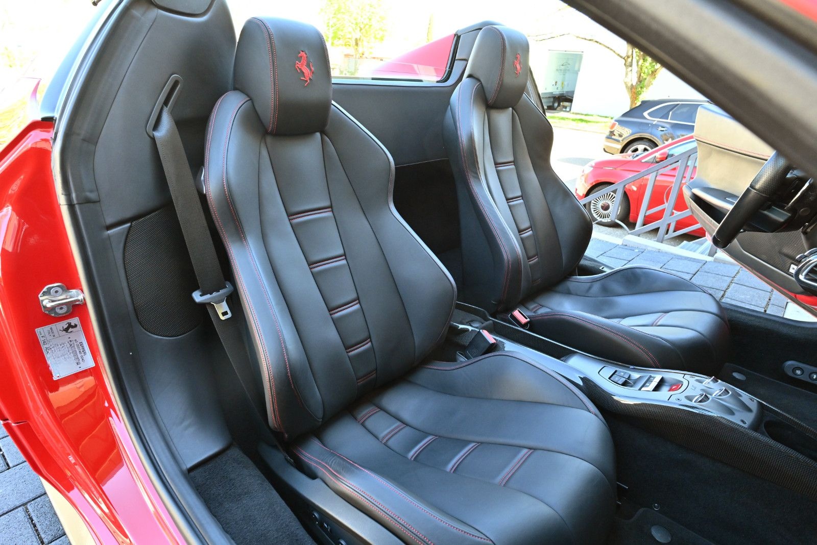 Ferrari 458 Spider/Vollkarbon/JBL/Top Zustand!Garantie! foto 4
