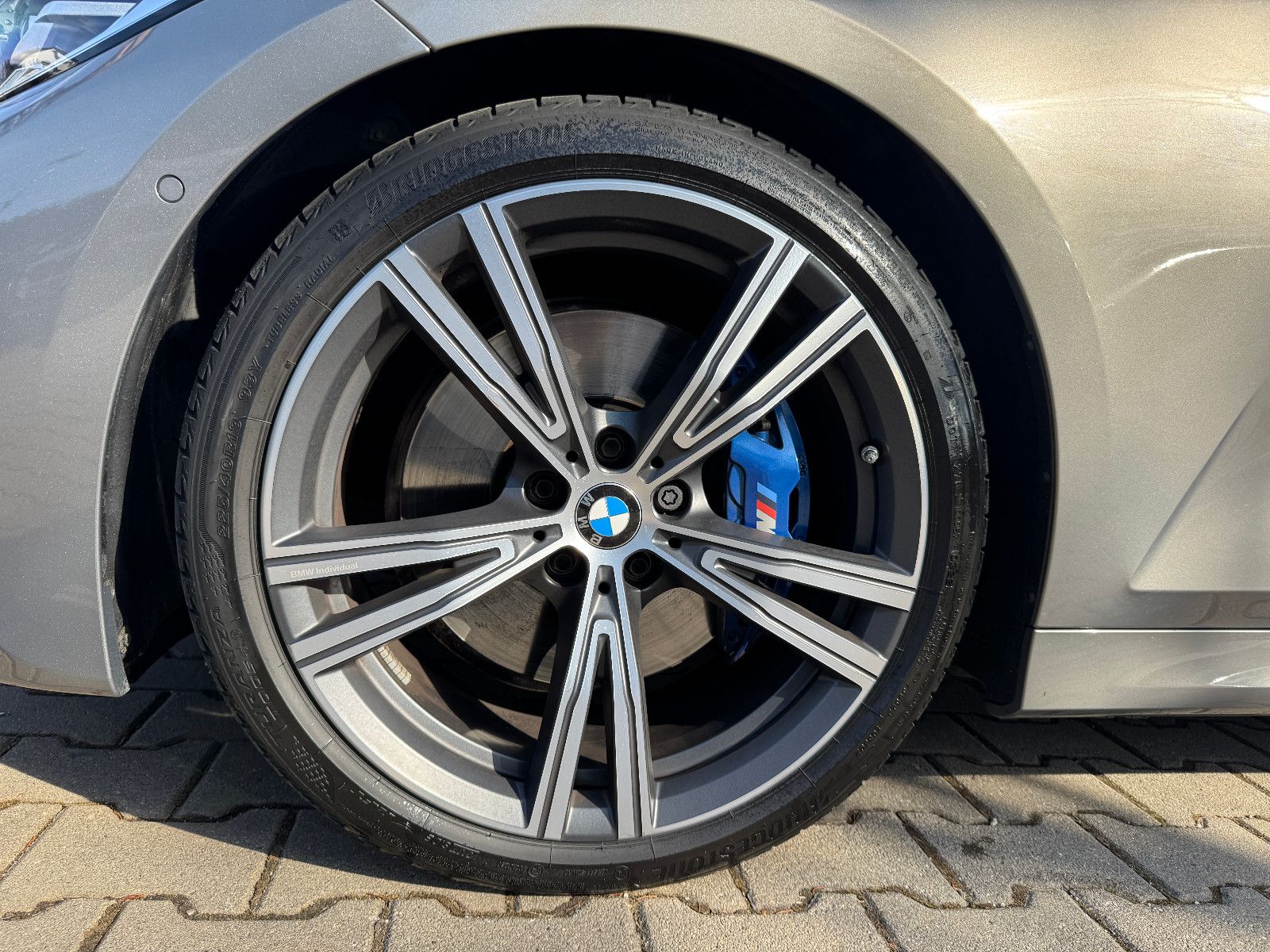 BMW 330 i M Sport*Kamera*Lenkradheizung*HIFI*AHK foto 10