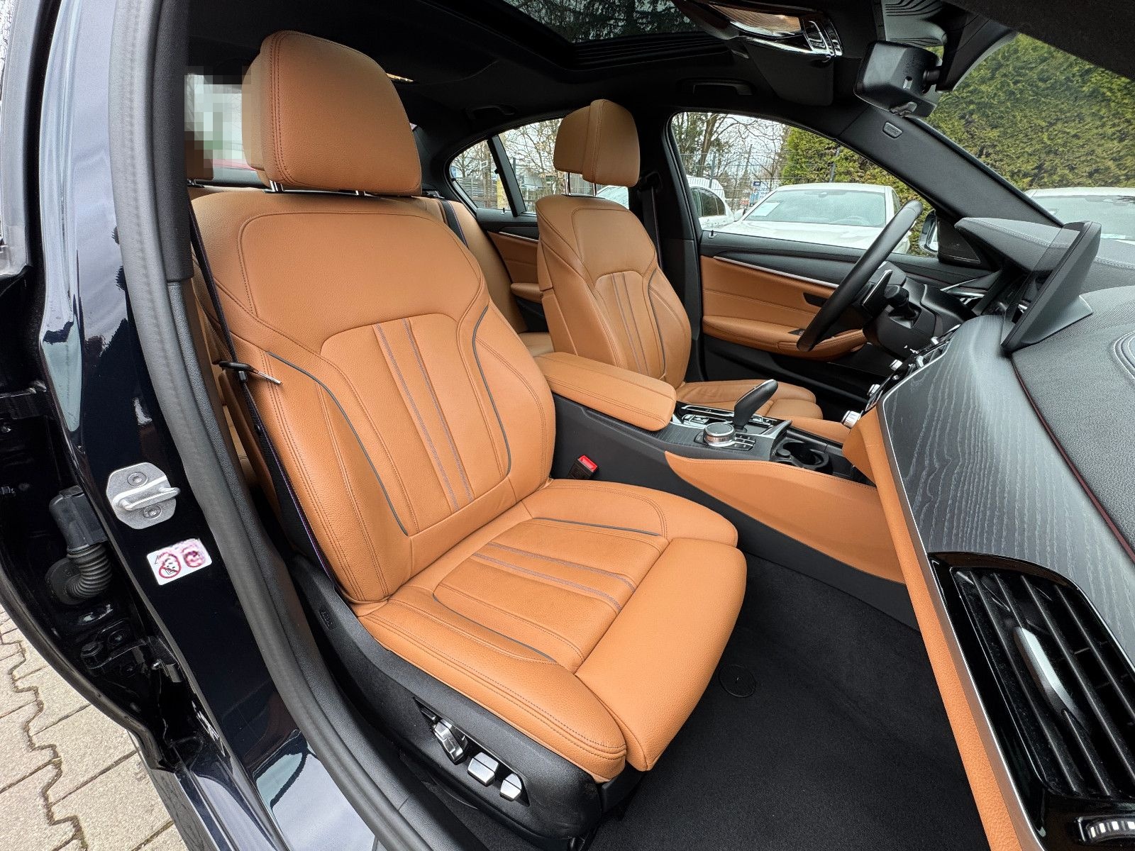 BMW 530d A M-Sport*Massage*Laser*Memory*HuD*Glasdach foto 15