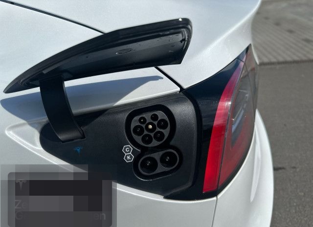 Tesla Model 3 Long Range AWD foto 19