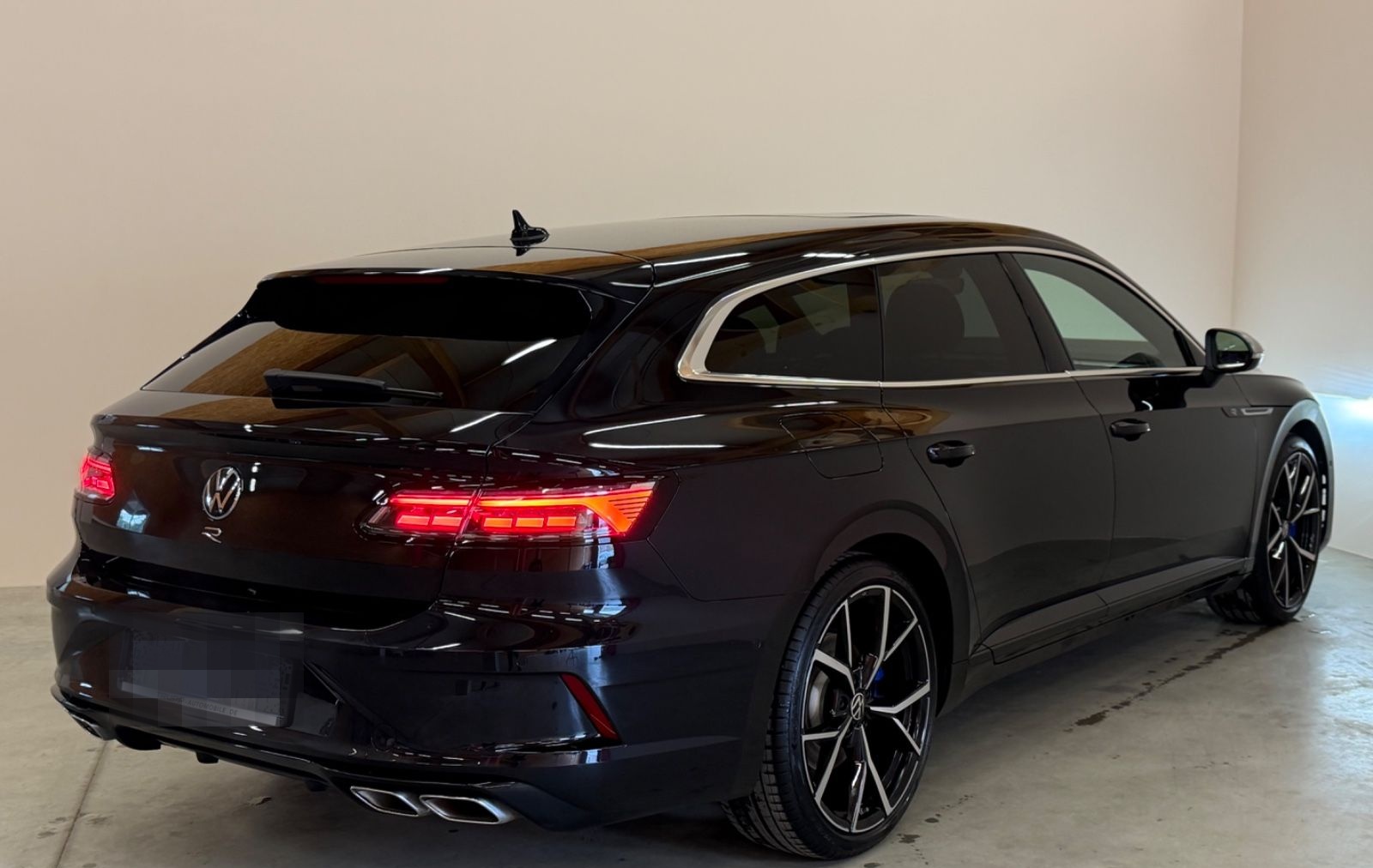 Volkswagen Arteon SB R 4M/LED/PANO/AHK/R-KAM/4xSHZ/ACC/NAVI foto 11