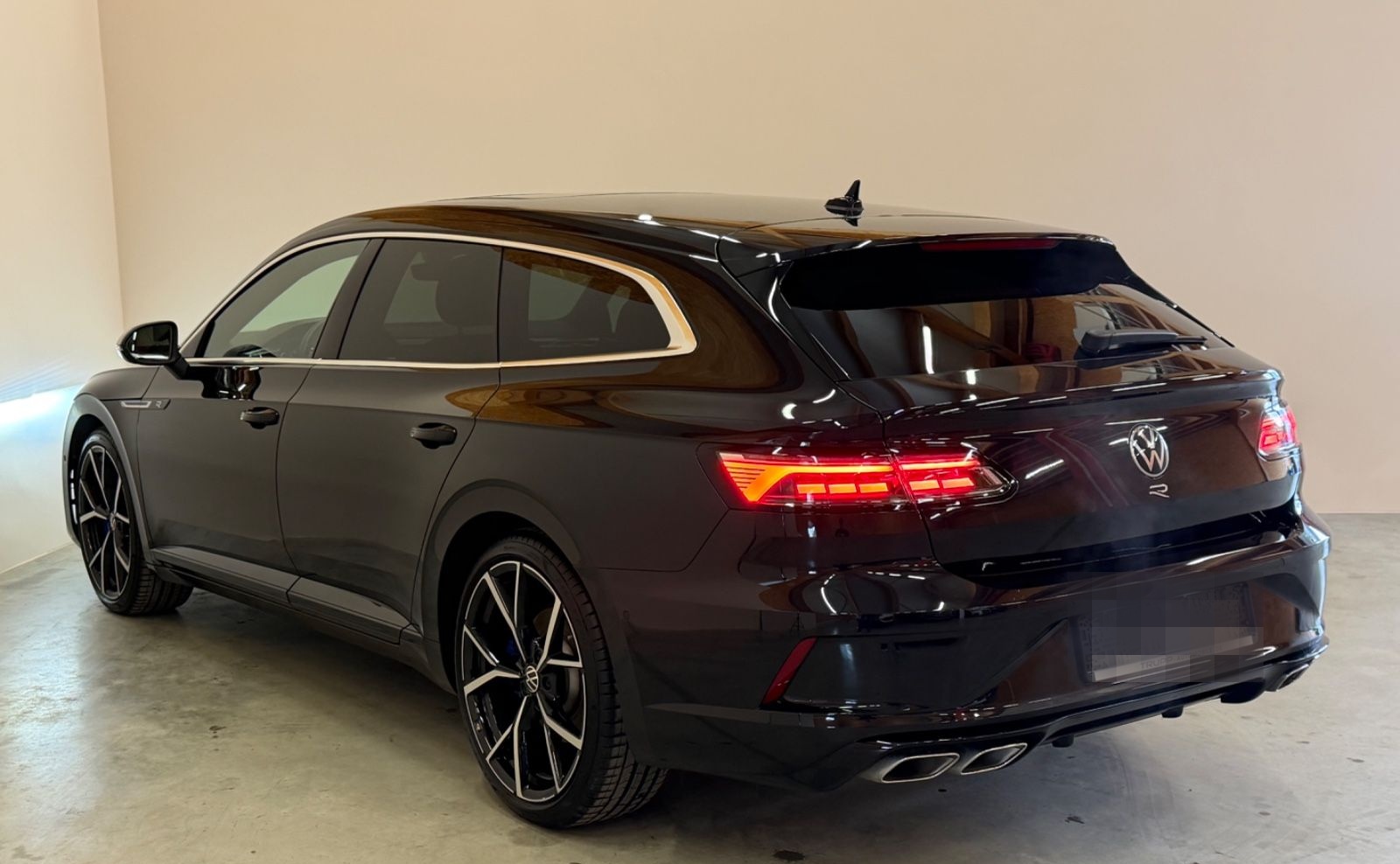 Volkswagen Arteon SB R 4M/LED/PANO/AHK/R-KAM/4xSHZ/ACC/NAVI foto 13