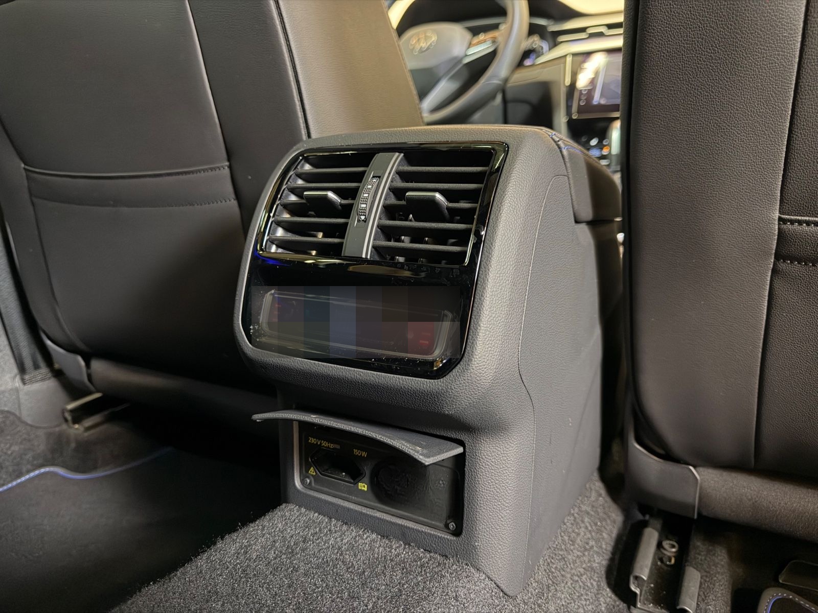 Volkswagen Arteon SB R 4M/LED/PANO/AHK/R-KAM/4xSHZ/ACC/NAVI foto 22