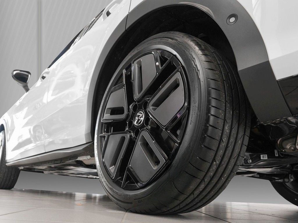 Volkswagen T-Roc 1.5 l eTSI OPF DSG R-Line VSA foto 5
