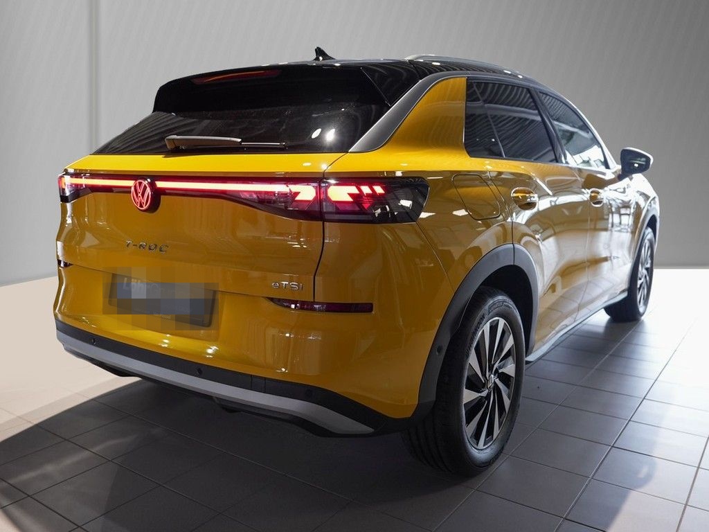 Volkswagen T-Roc 1.5 l eTSI DSG Style VSA foto 4