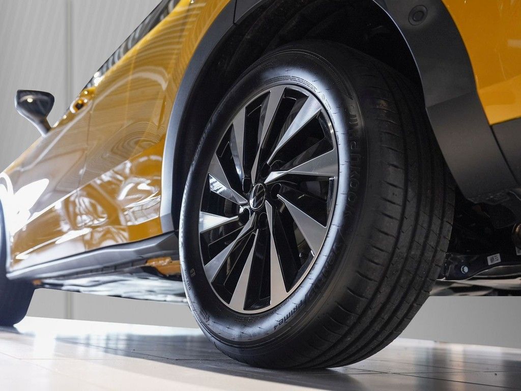 Volkswagen T-Roc 1.5 l eTSI DSG Style VSA foto 5