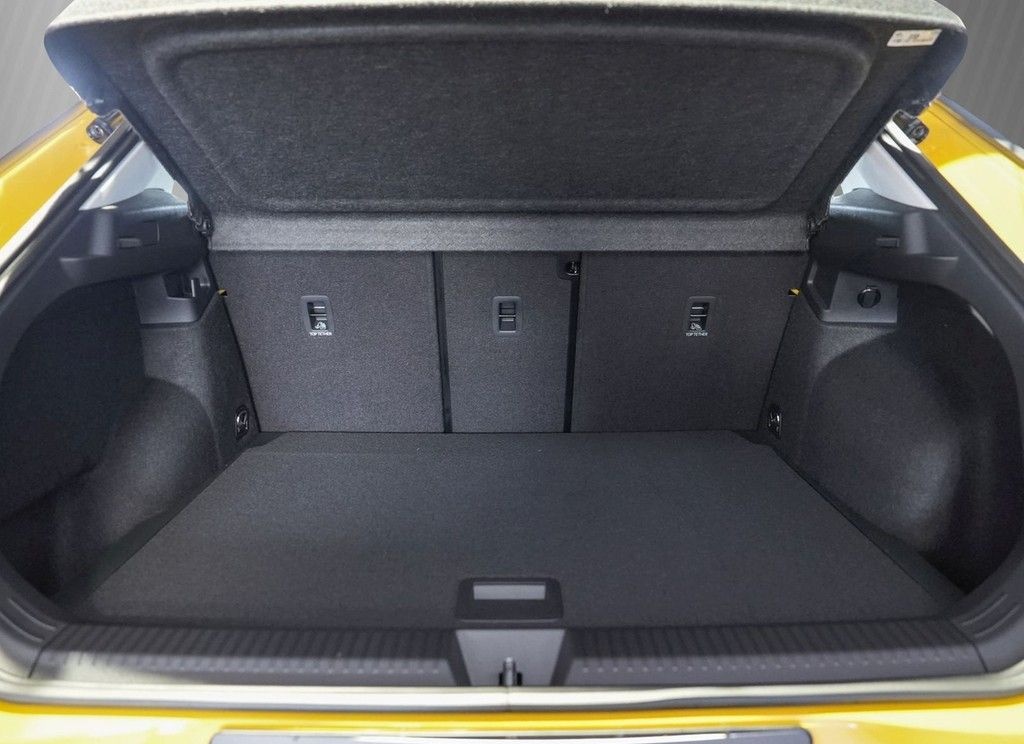 Volkswagen T-Roc 1.5 l eTSI DSG Style VSA foto 6