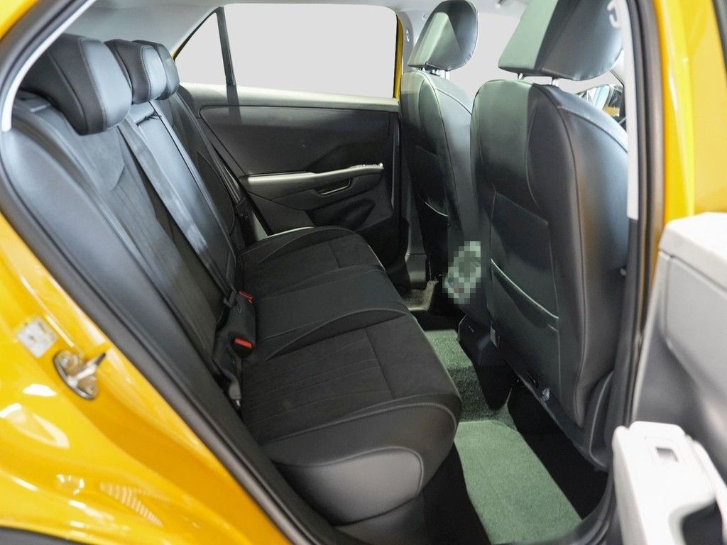 Volkswagen T-Roc 1.5 l eTSI DSG Style VSA foto 9