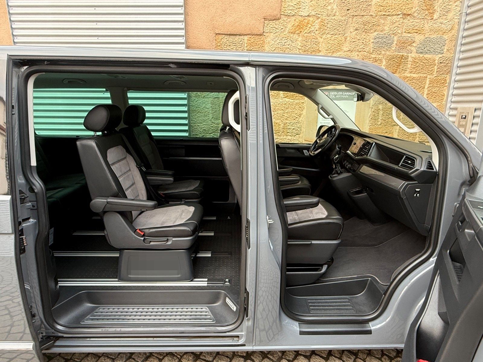 Volkswagen T6.1 Multivan Generation Six Nav LED AHK App Cam foto 17