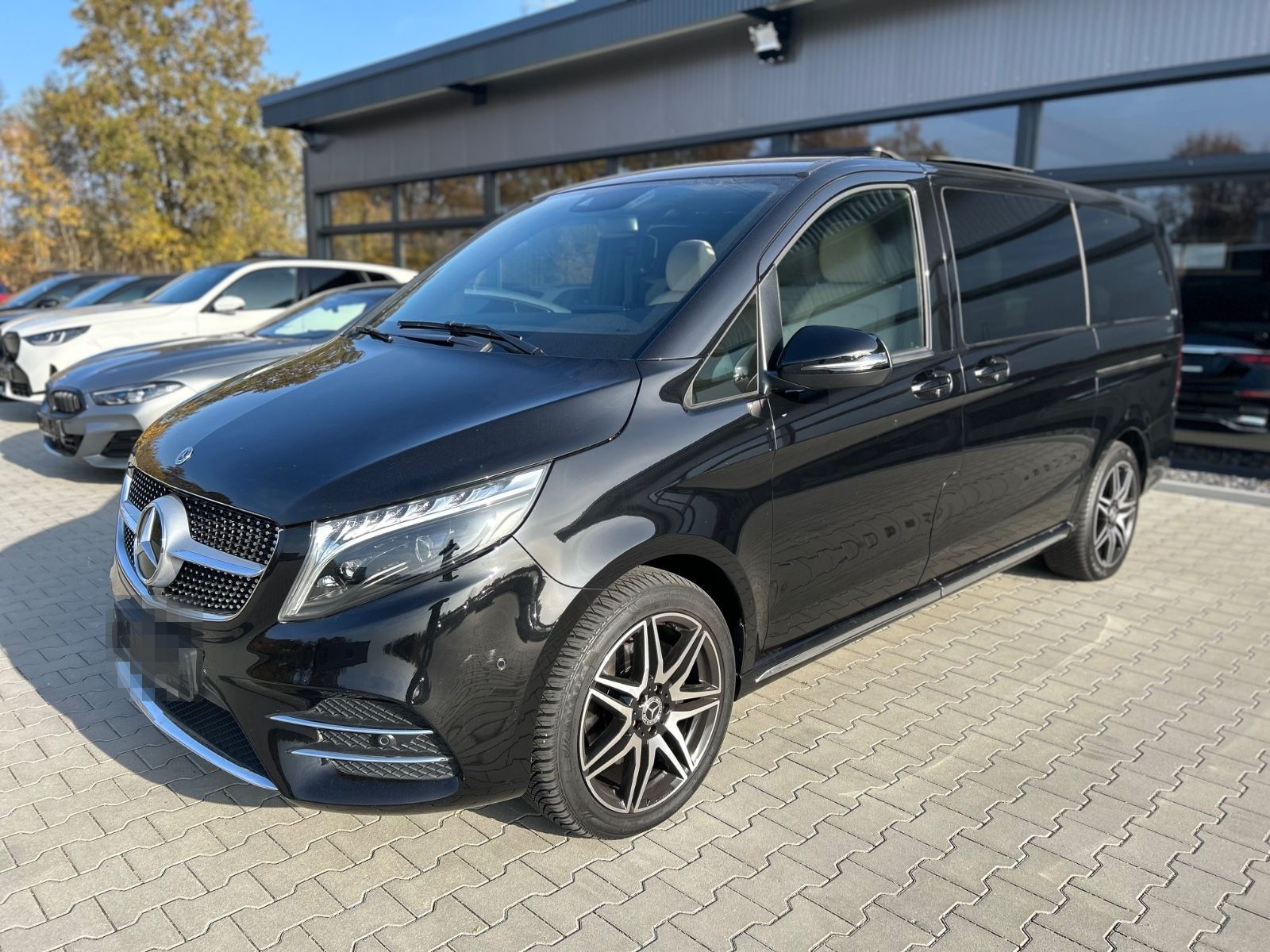Mercedes-Benz V300d 4M Lang AMG - 8S-ACC-2xEl.Tür-Pano-RFK-19Z foto 11