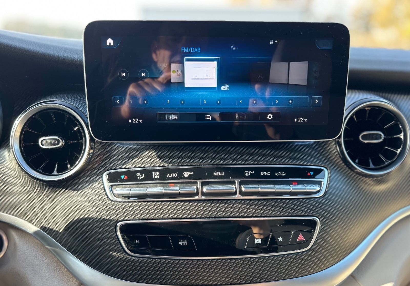 Mercedes-Benz V300d 4M Lang AMG - 8S-ACC-2xEl.Tür-Pano-RFK-19Z foto 19