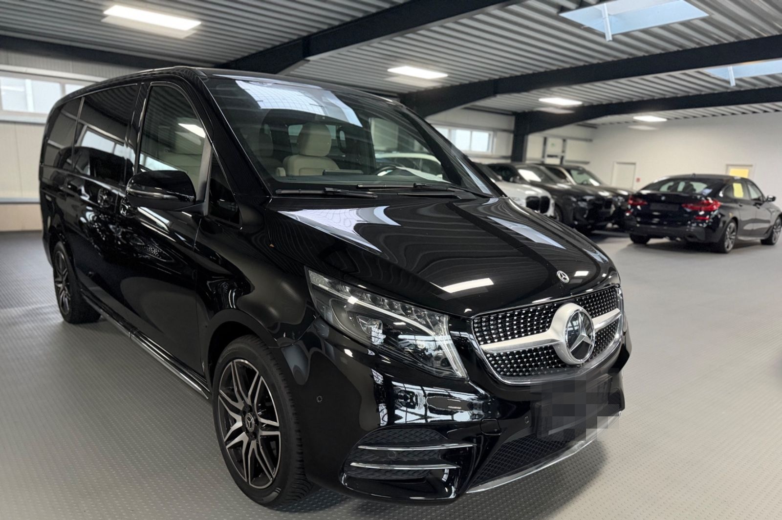 Mercedes-Benz V300d 4M Lang AMG - 8S-ACC-2xEl.Tür-Pano-RFK-19Z foto 5