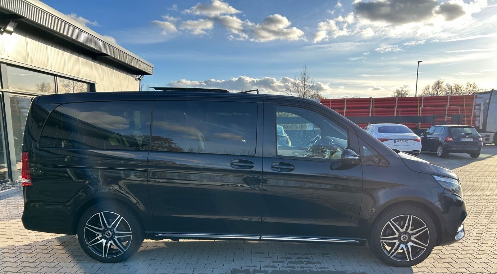 Mercedes-Benz V300d 4M Lang AMG -7S-2xEl.Tür-Pano-360K-19Zo foto 2