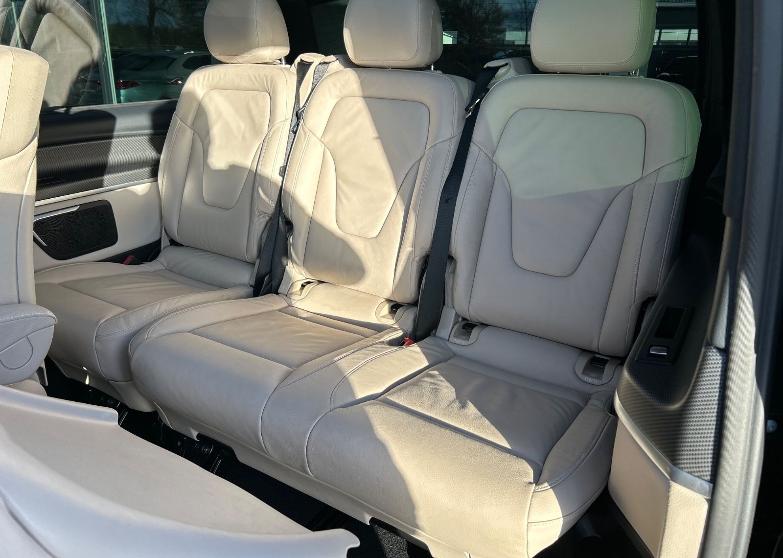 Mercedes-Benz V300d 4M Lang AMG -7S-2xEl.Tür-Pano-360K-19Zo foto 18