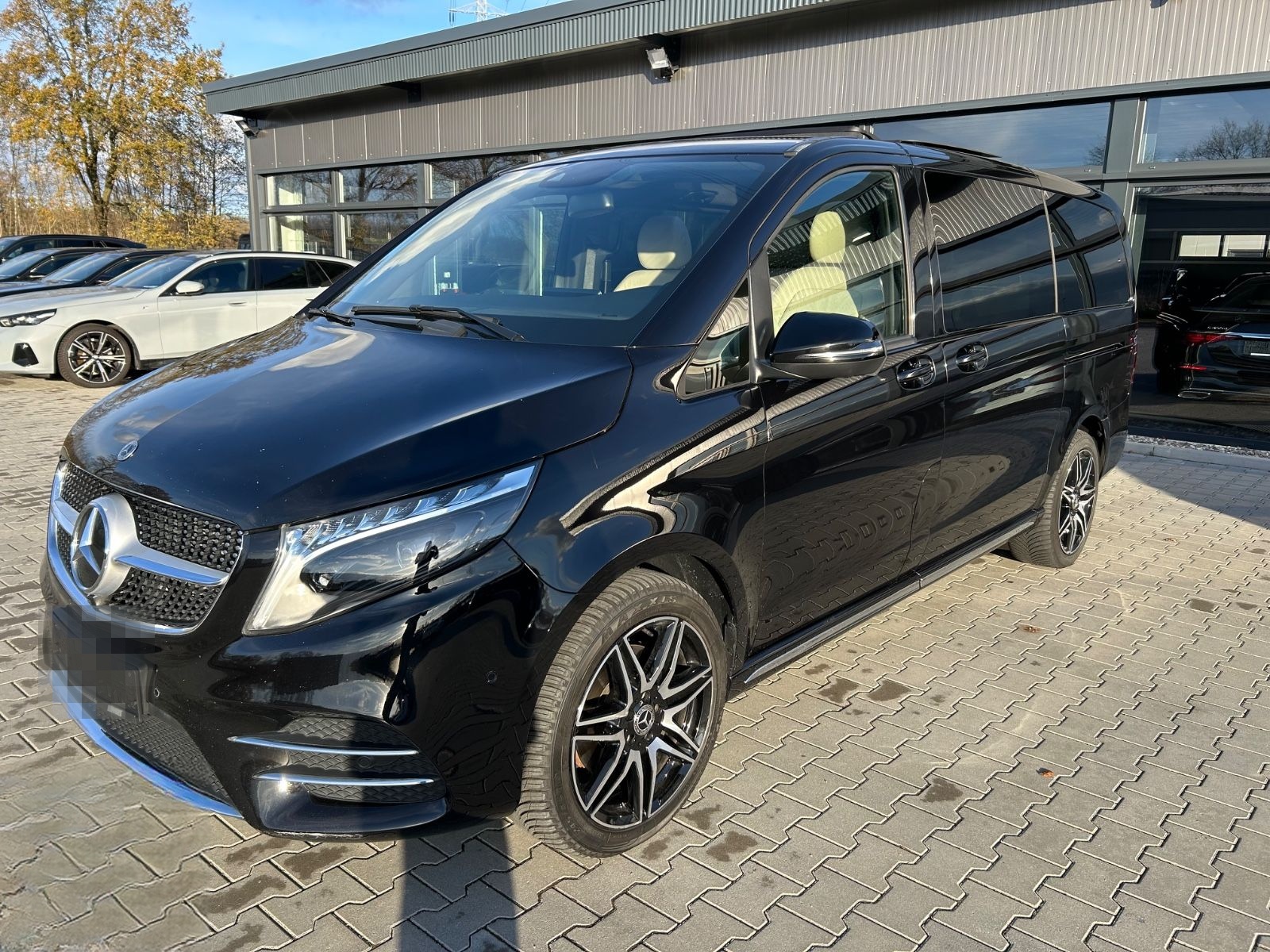 Mercedes-Benz V300d 4M Lang AMG -7S-2xEl.Tür-Pano-360K-19Zo foto 6