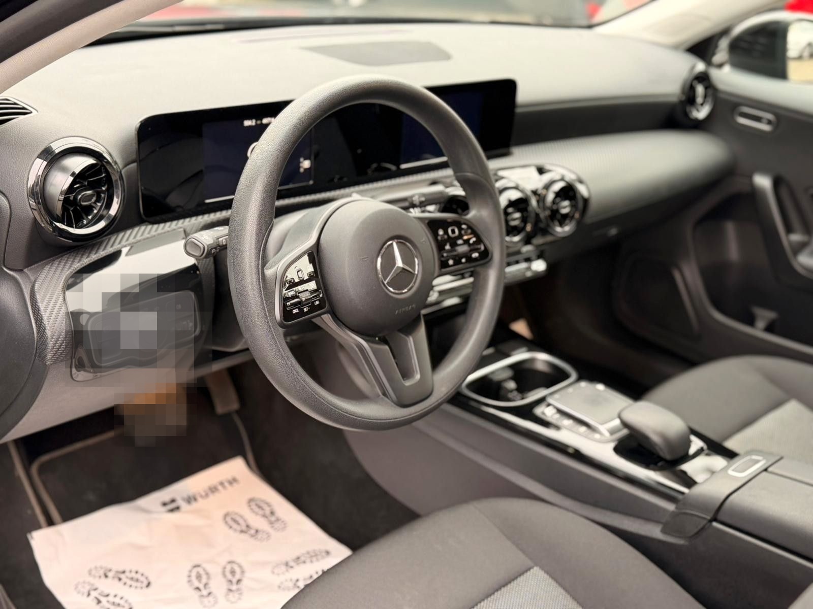 Mercedes-Benz A 250e 1.3L Hybrid SHZ NAV CARPLAY foto 15