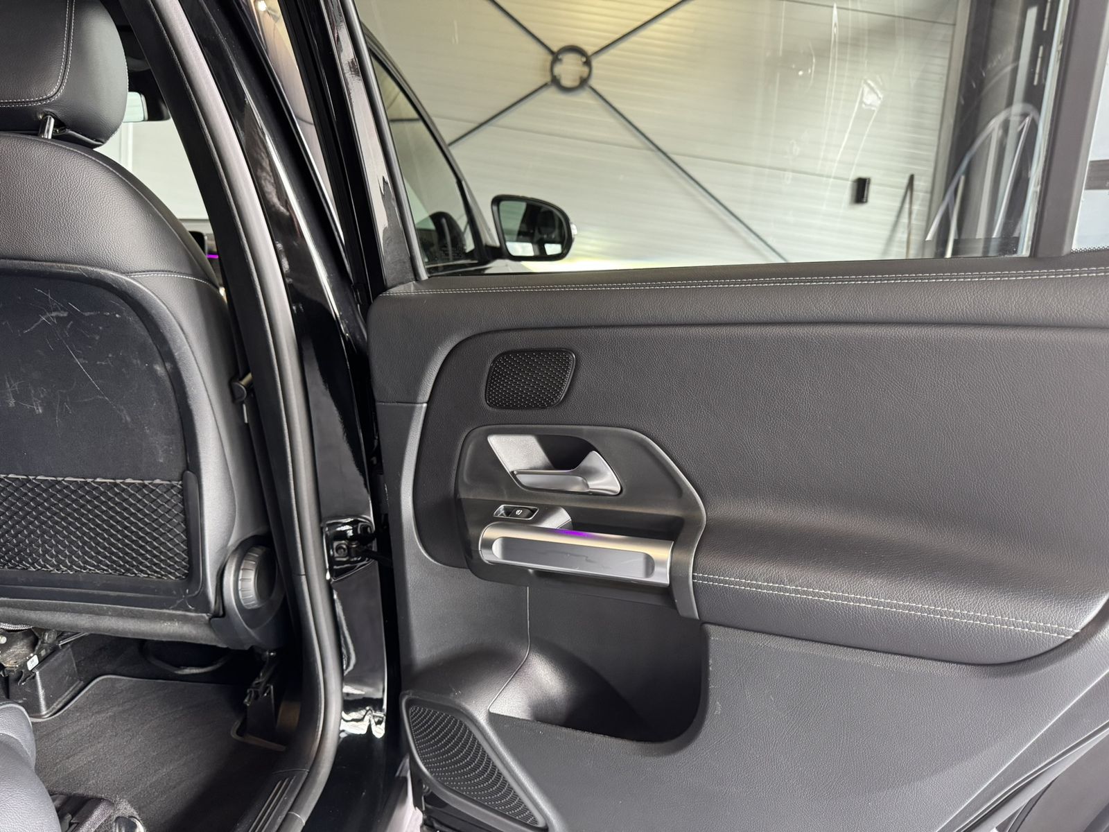 Mercedes-Benz GLB 250 4M AMG|7-Sitze|Night|Multibeam|Pano|LM20 foto 18