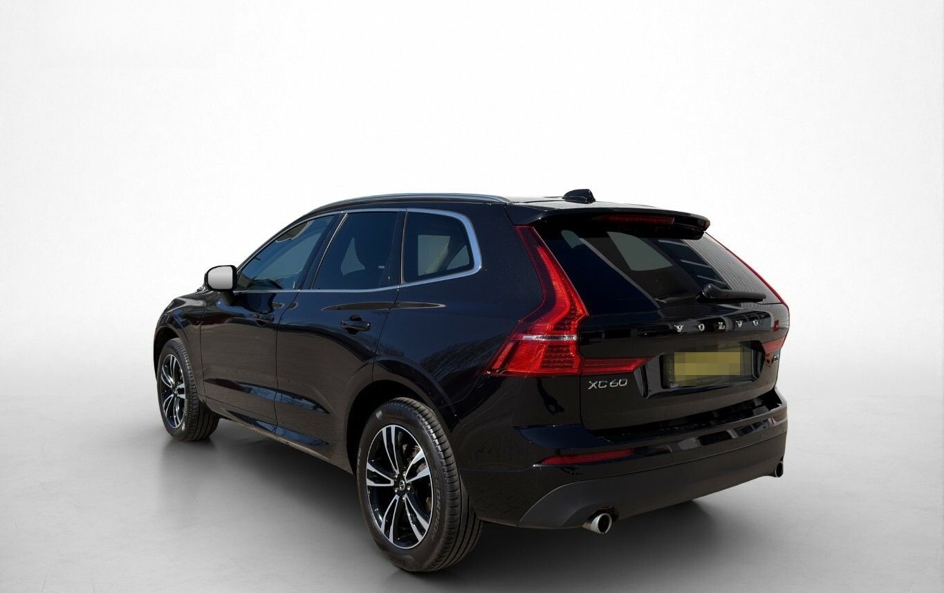 Volvo XC60 D3 Diesel Momentum Pro 2WD foto 4