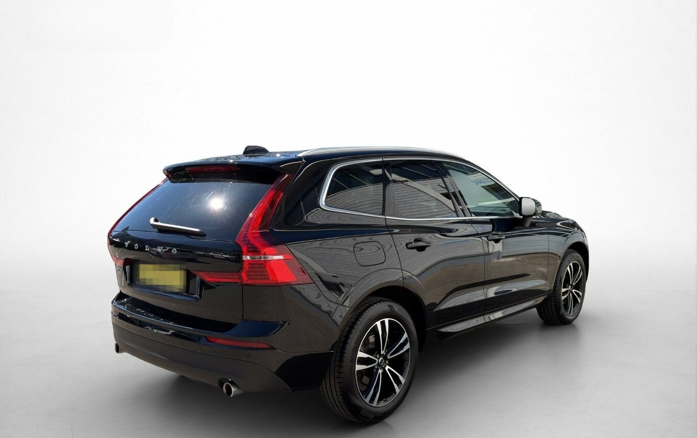 Volvo XC60 D3 Diesel Momentum Pro 2WD foto 6