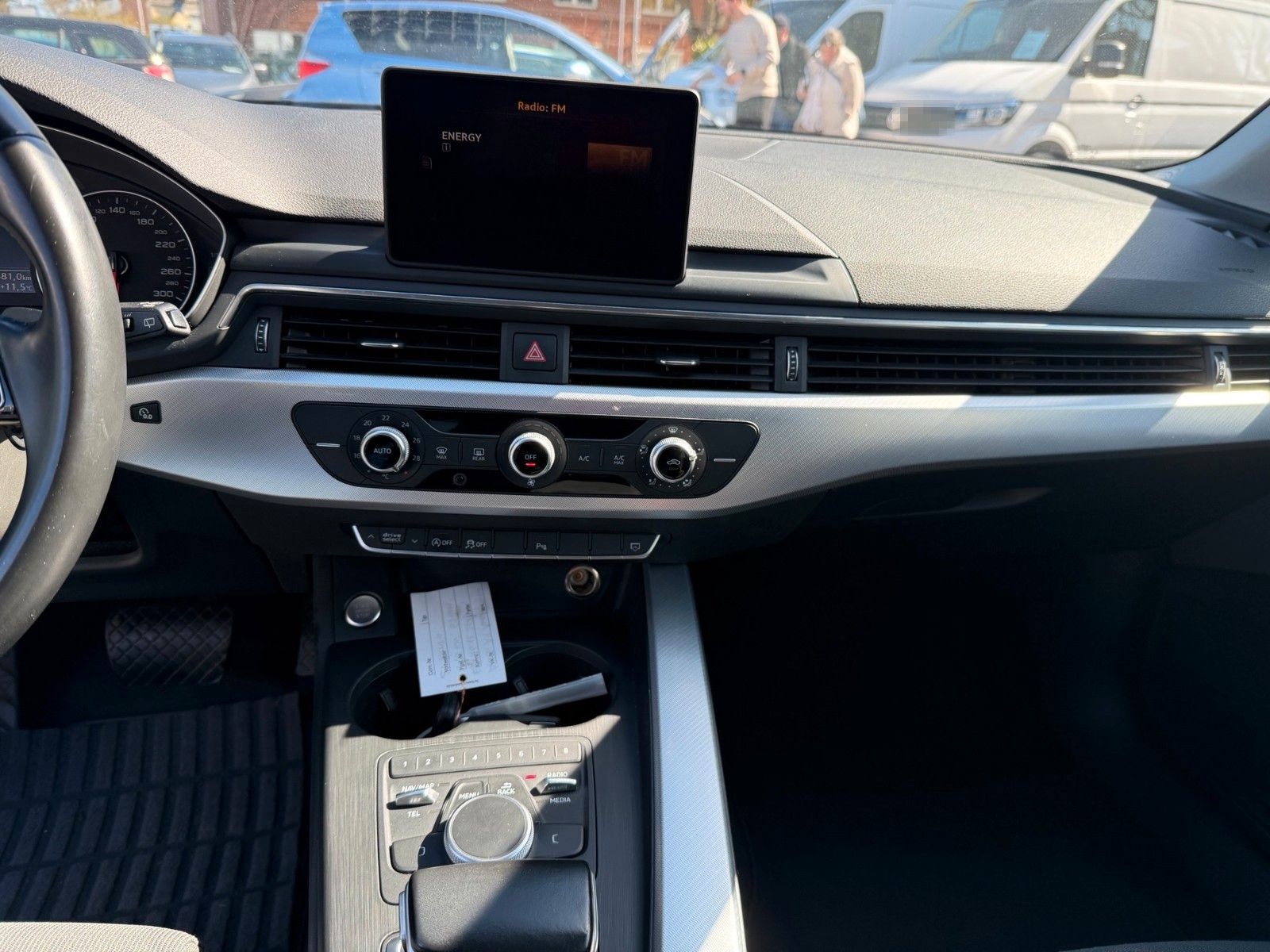 Audi A4 Avant sport ultra foto 10