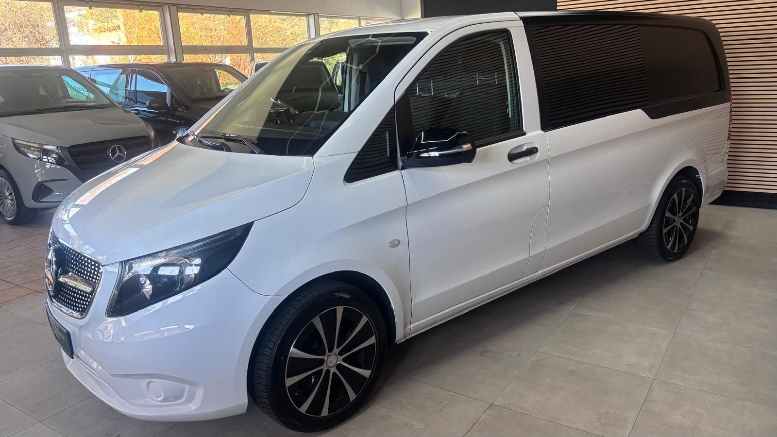 Mercedes-Benz Vito 110 CDI lang Bestattungswagen foto 2