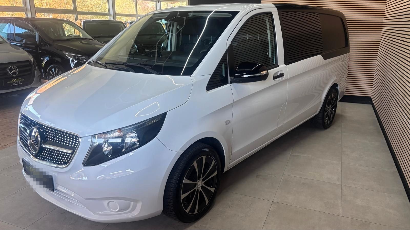 Mercedes-Benz Vito 110 CDI lang Bestattungswagen foto 3