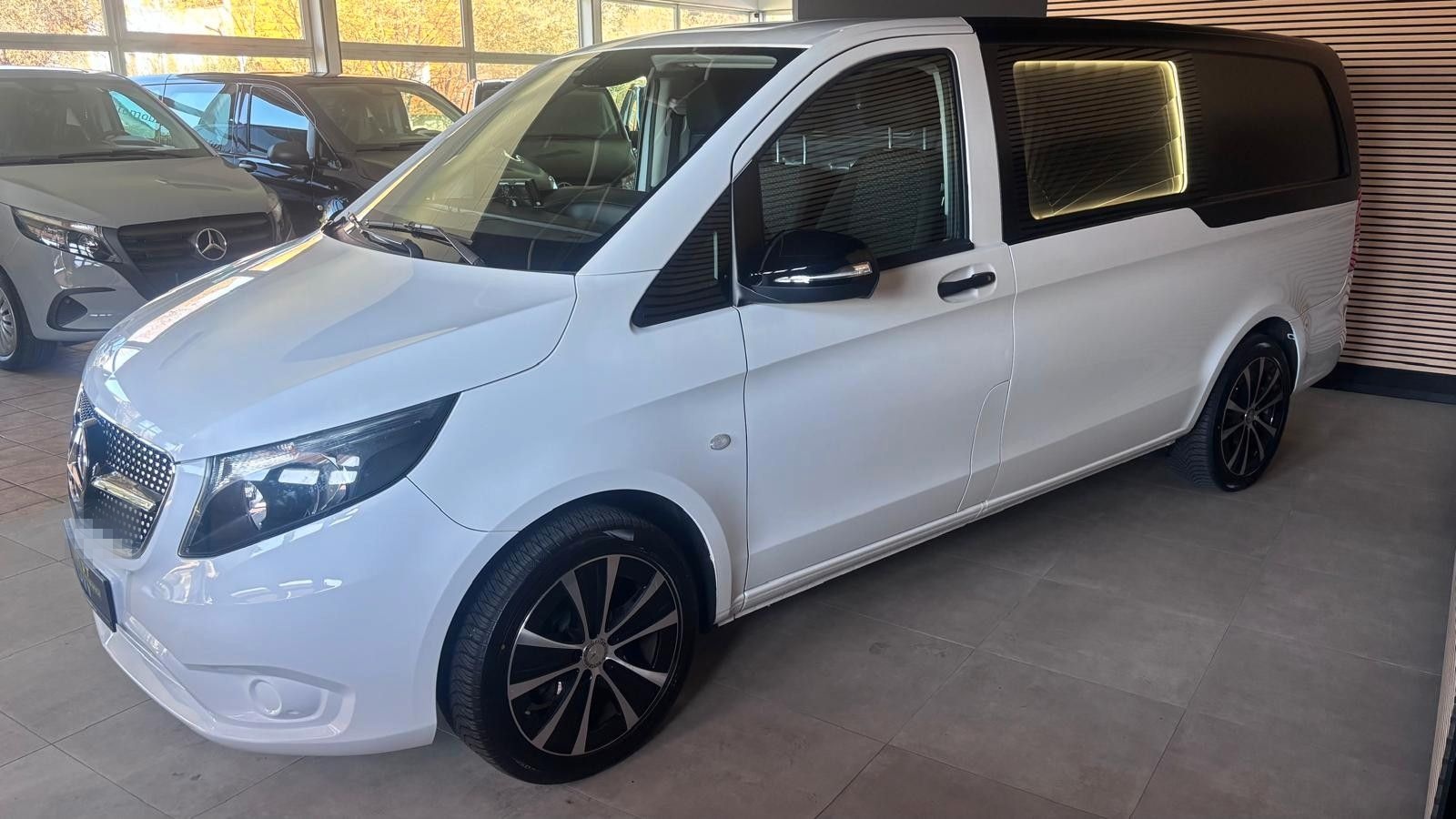 Mercedes-Benz Vito 110 CDI lang Bestattungswagen foto 4