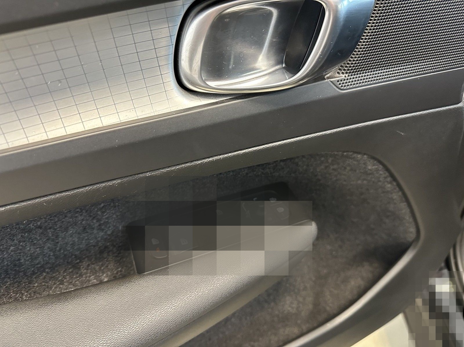 Volvo XC40 B4 Momentum Pro AWD LED Navi Kamera foto 15