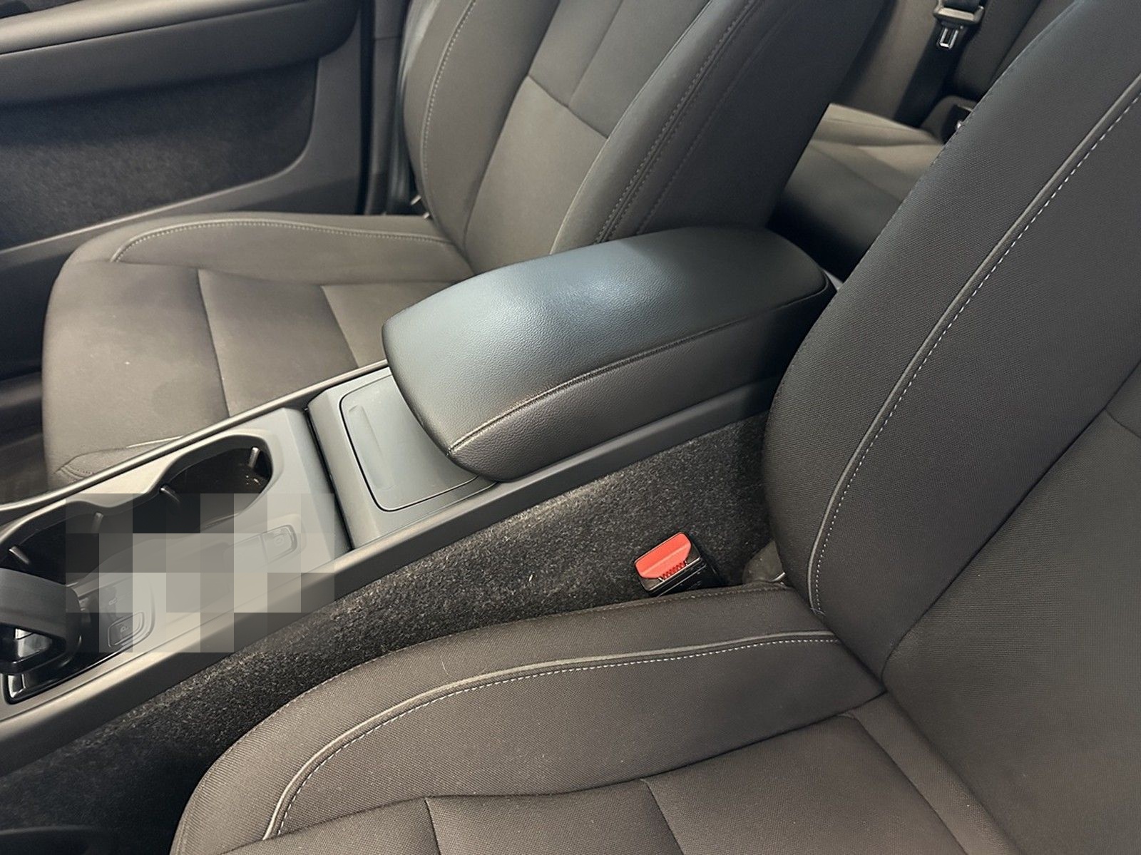 Volvo XC40 B4 Momentum Pro AWD LED Navi Kamera foto 17