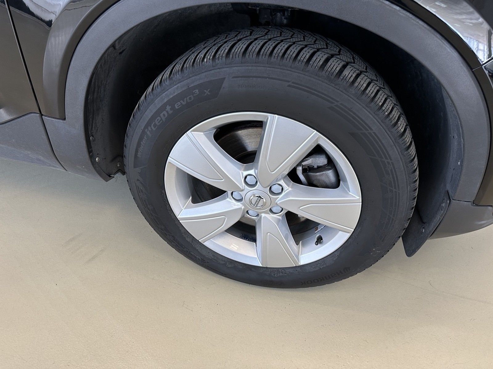 Volvo XC40 B4 Momentum Pro AWD LED Navi Kamera foto 23