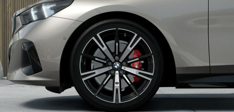 BMW 520d Limousine M Sportpaket foto 8