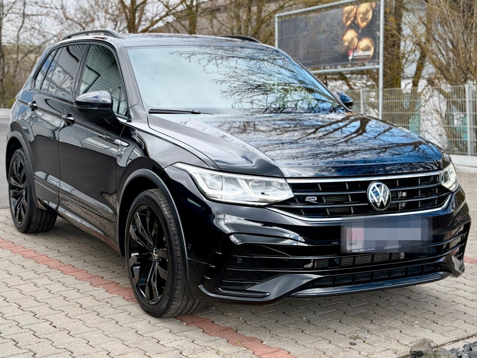 Volkswagen Tiguan R-Line 4Motion DSG Matrix Kamera Sound foto 3