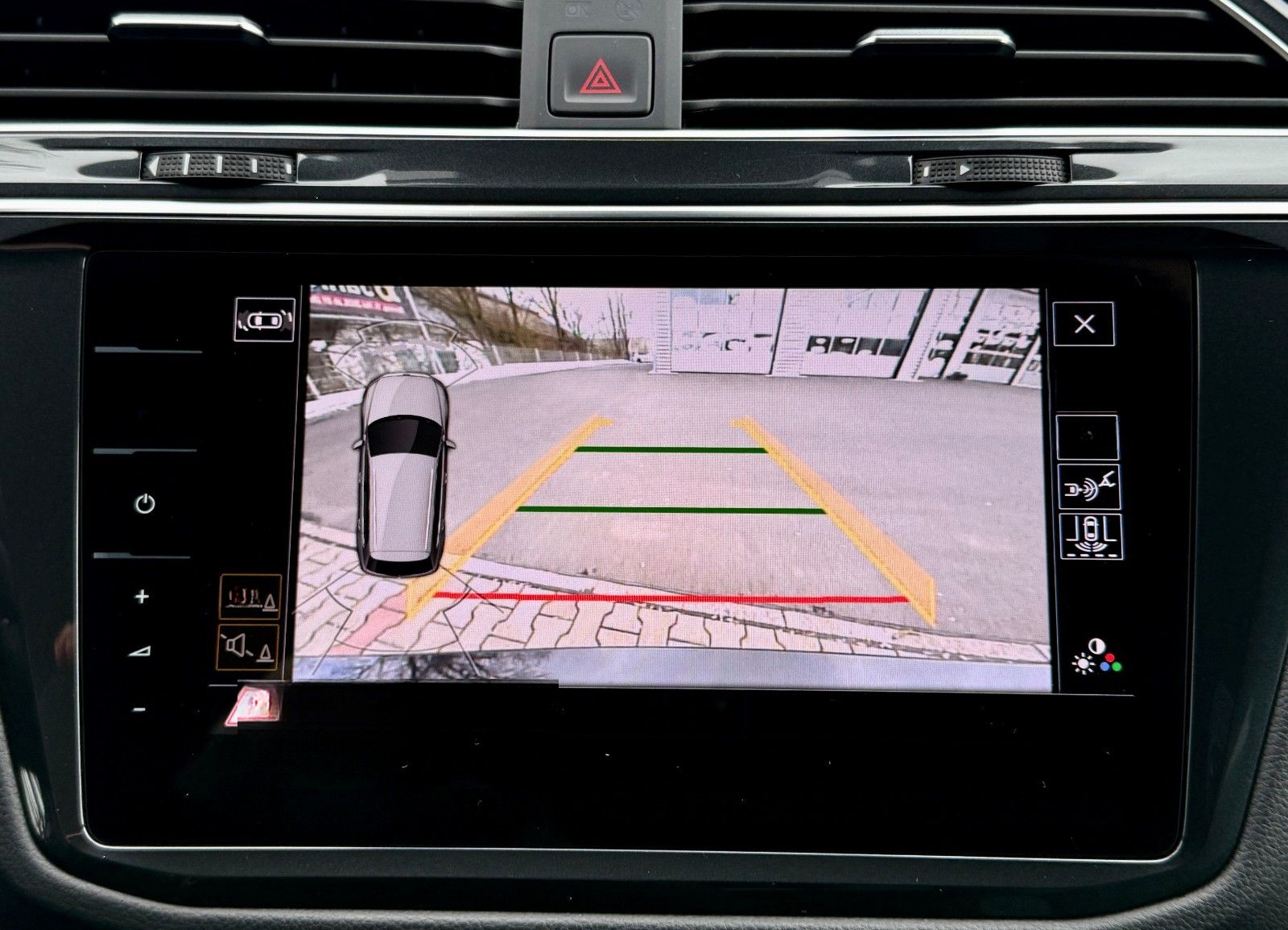Volkswagen Tiguan R-Line 4Motion DSG Matrix Kamera Sound foto 21