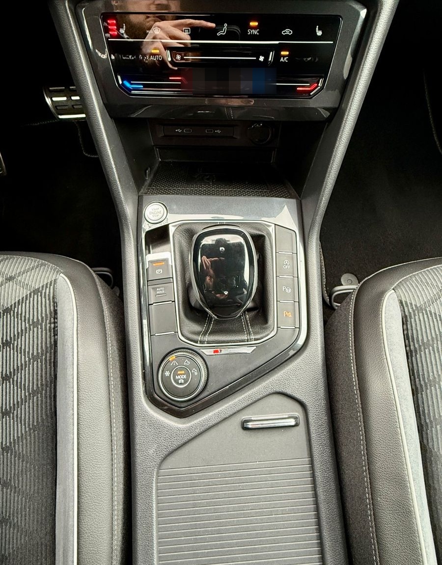 Volkswagen Tiguan R-Line 4Motion DSG Matrix Kamera Sound foto 22
