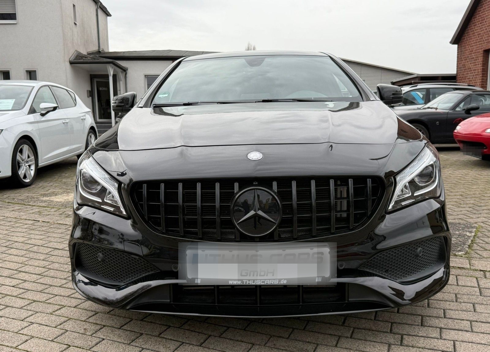 Mercedes-Benz CLA 180 AMG LINE foto 6
