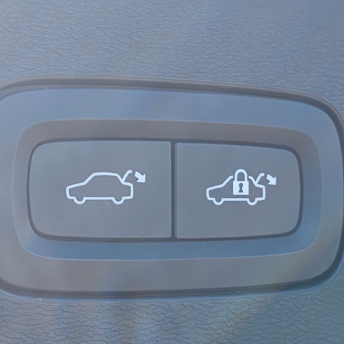 Volvo V60 B4 Momentum Pro*AHK*STANHZ*ACC*LEDER*360°* foto 6