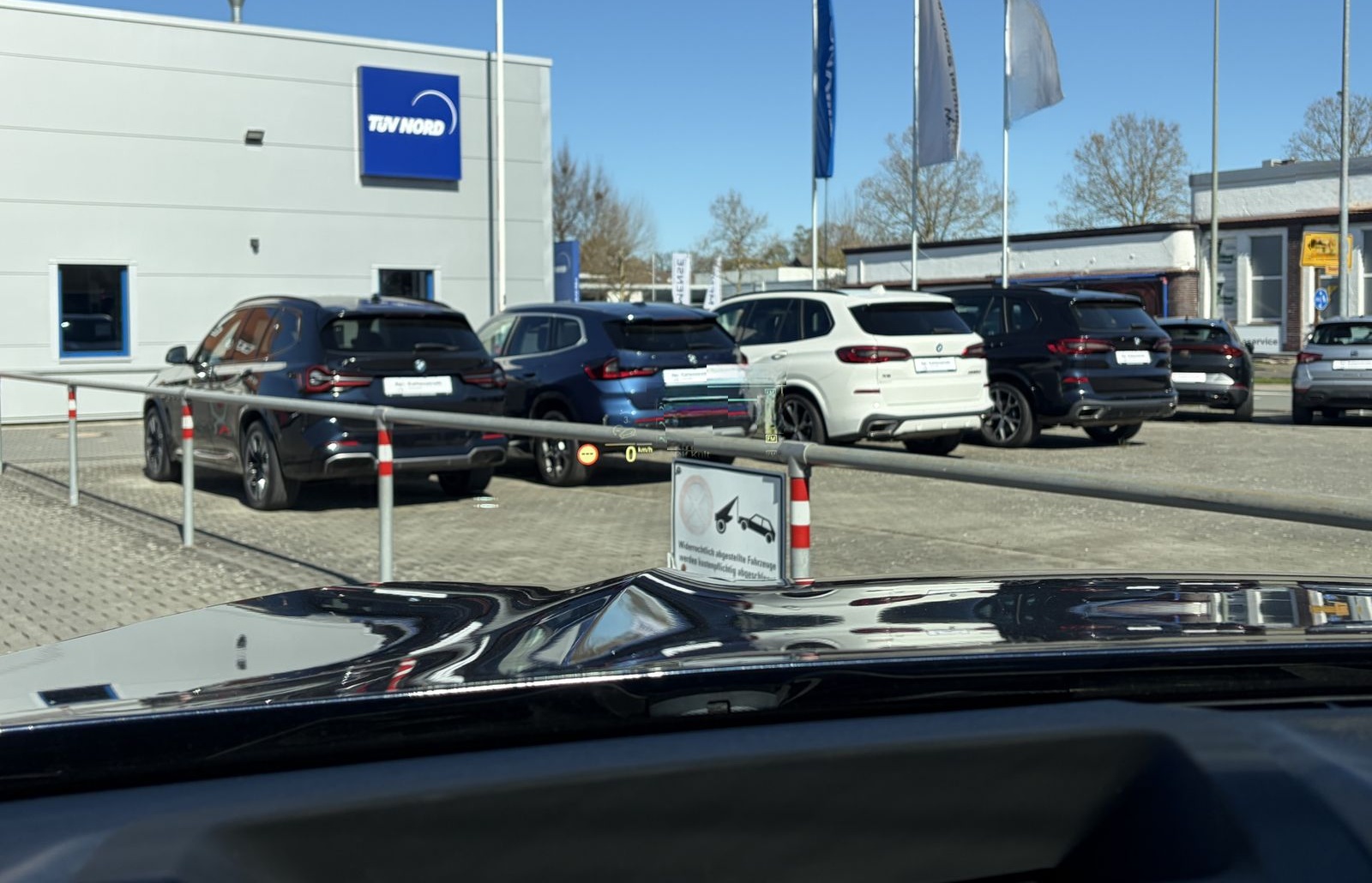 BMW X3 xDrive30e MSport HeadUp DrivAssPl KeyLess Ada foto 18