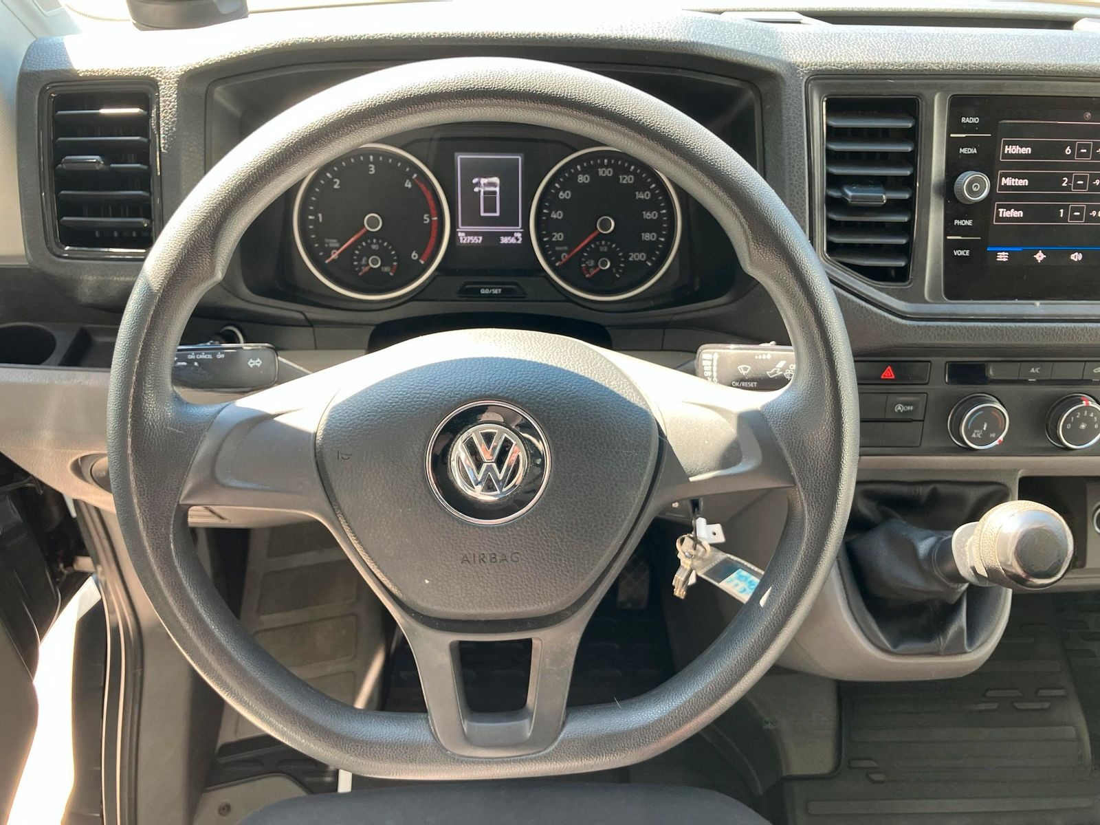 Volkswagen Crafter Koffer LR 2.0 TDI Front. 130kW 6-Gang-SG foto 9