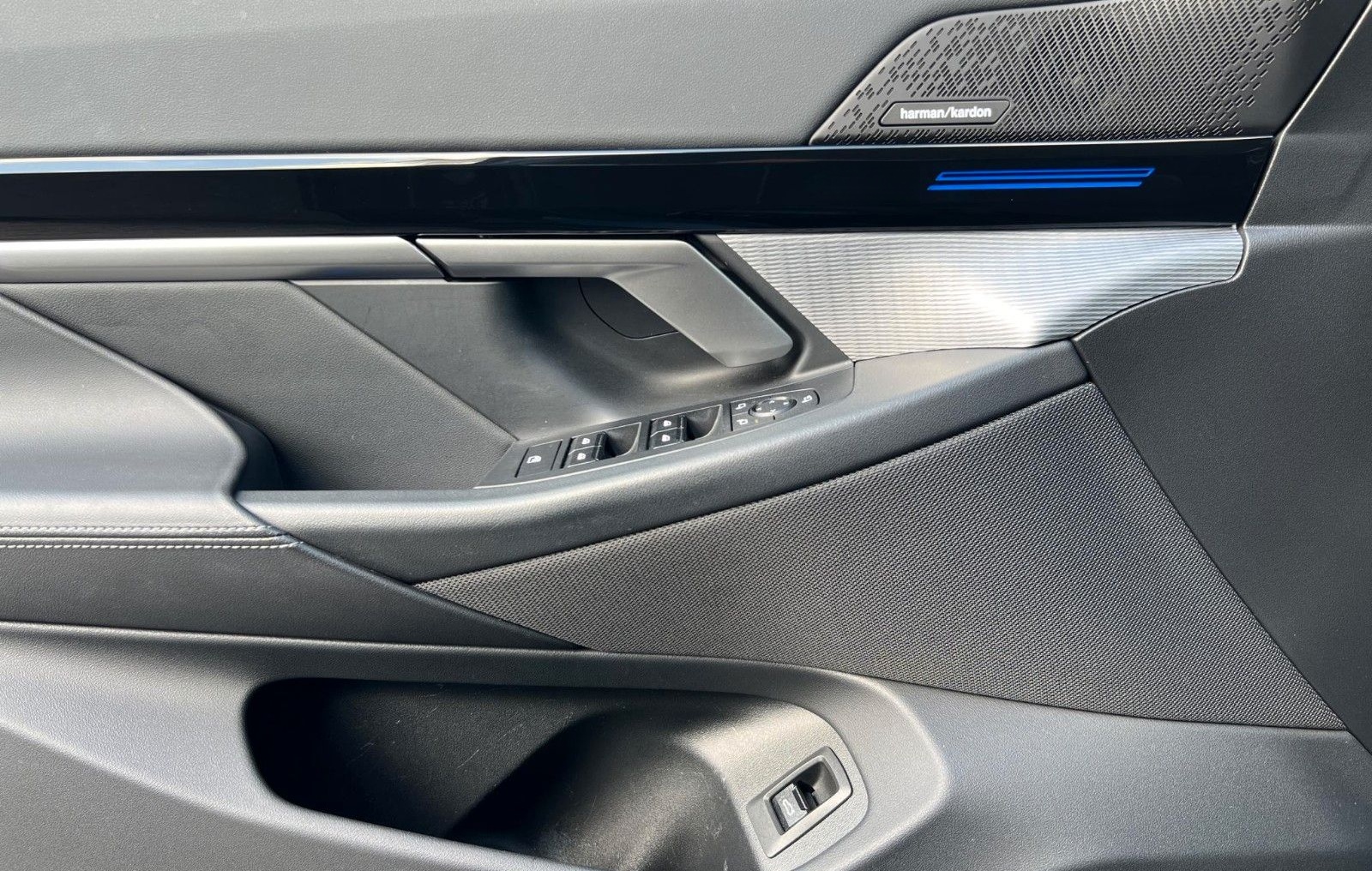 BMW 520 d M Sport Pro ACC LED RFK  H&K AHK Iconic foto 16
