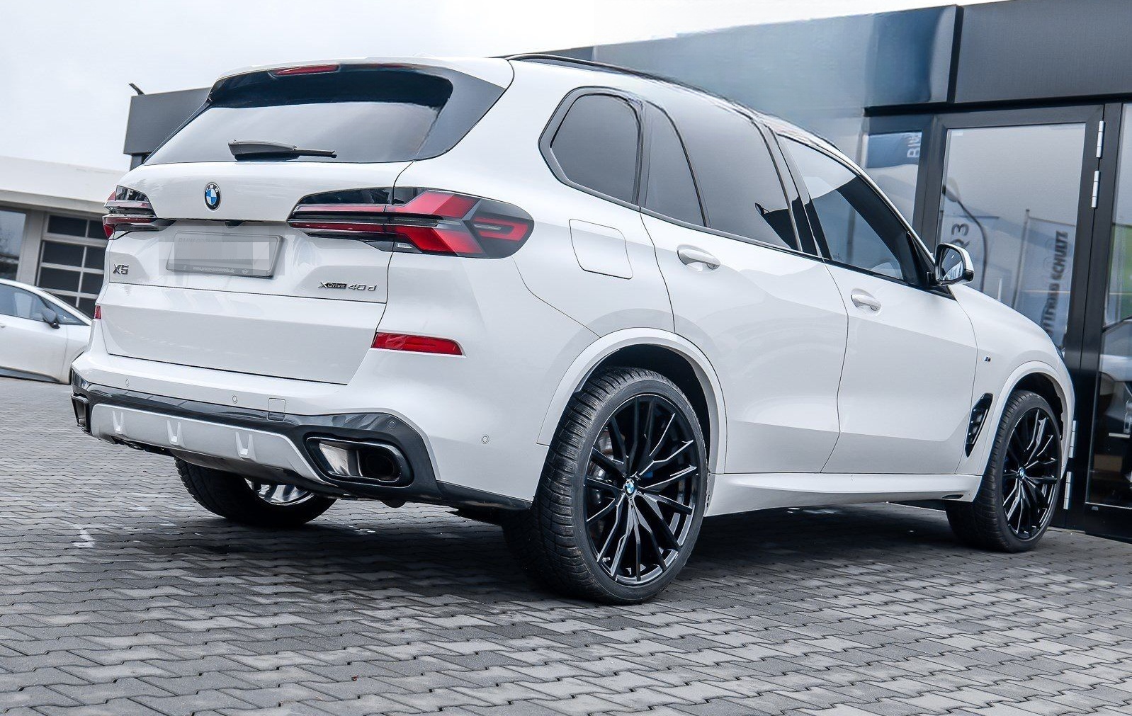 BMW X5 xDrive40d M Sport HUD PANO ACC AHK 360°KAM foto 2