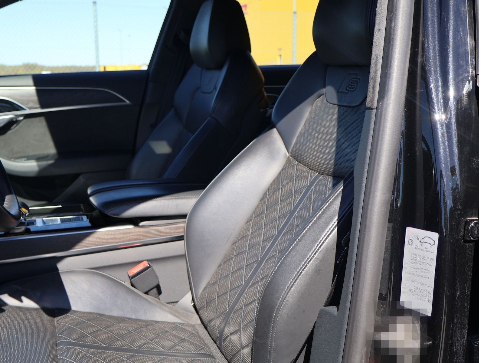 Audi A8L 60 TFSI e quattro+Top Zustand foto 8