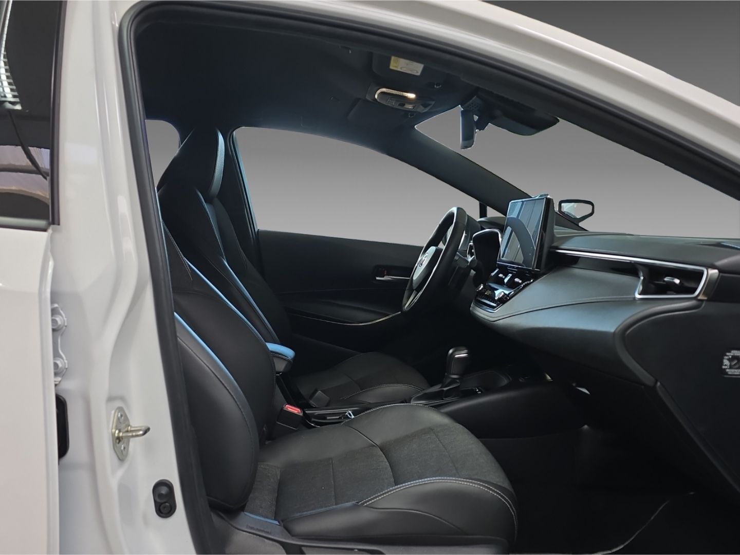 Toyota Corolla Touring Sports Hybrid Team D Navi  Mehrz foto 15