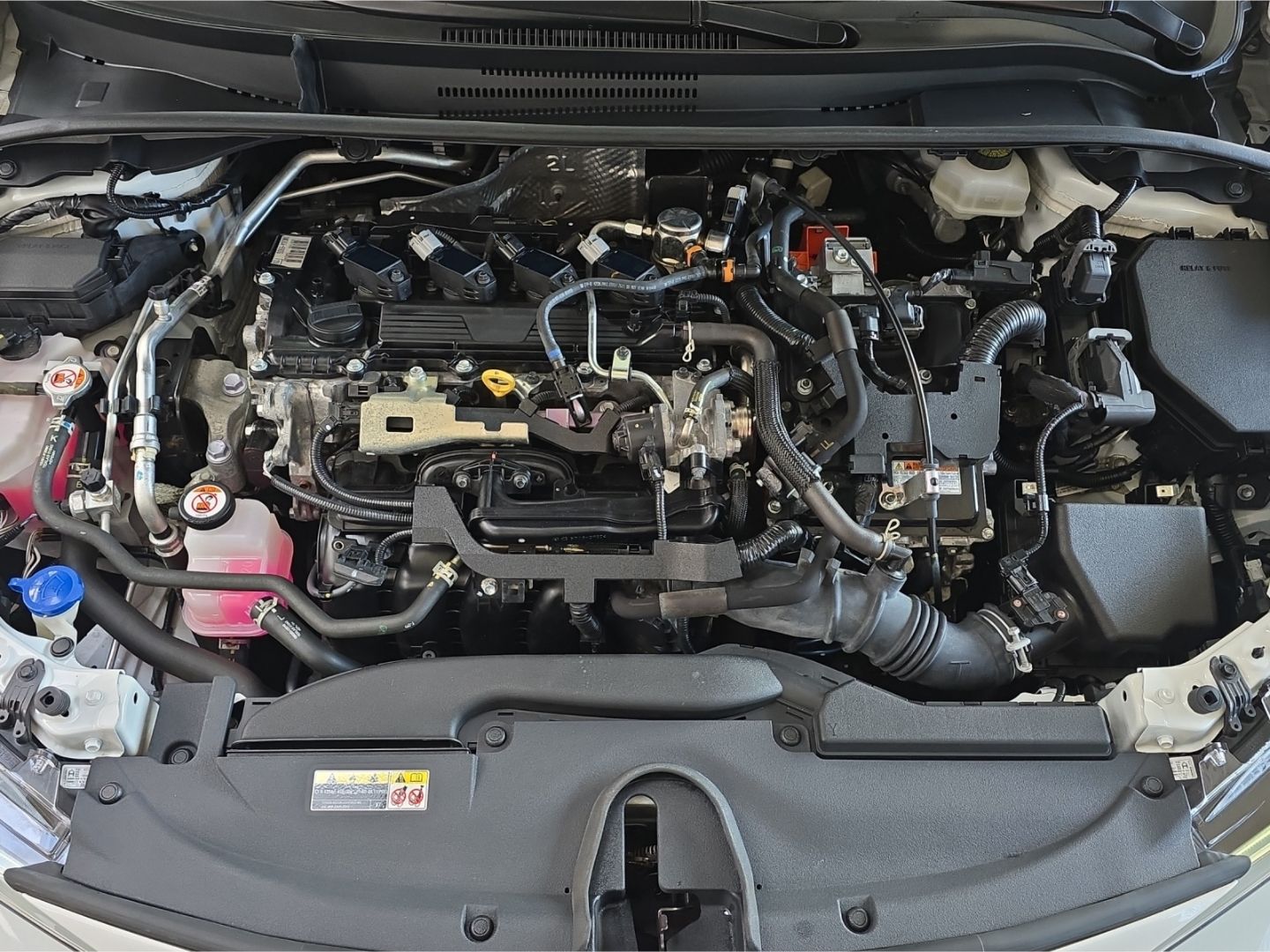 Toyota Corolla Touring Sports Hybrid Team D Navi  Mehrz foto 19