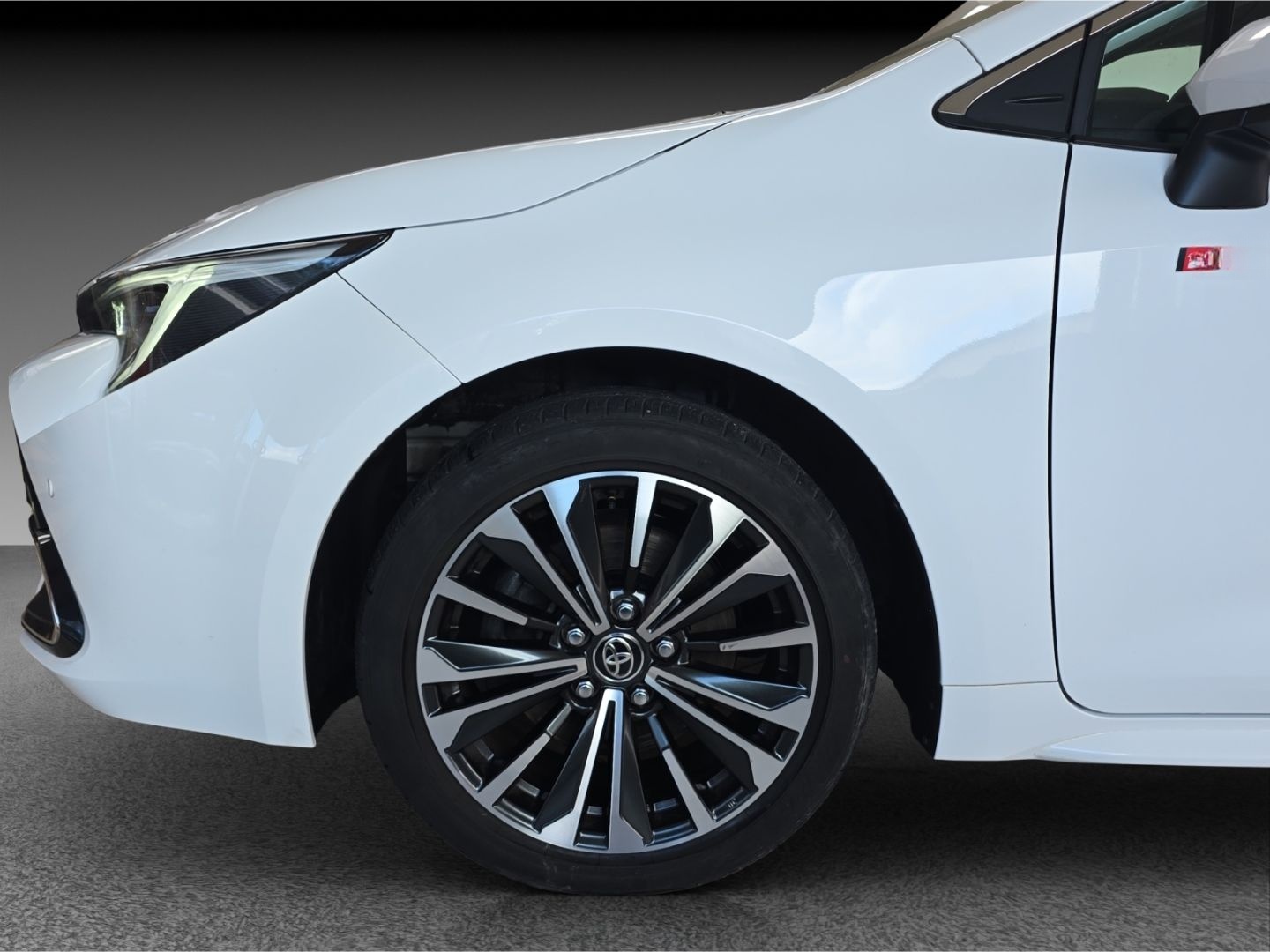 Toyota Corolla Touring Sports Hybrid Team D Navi  Mehrz foto 20