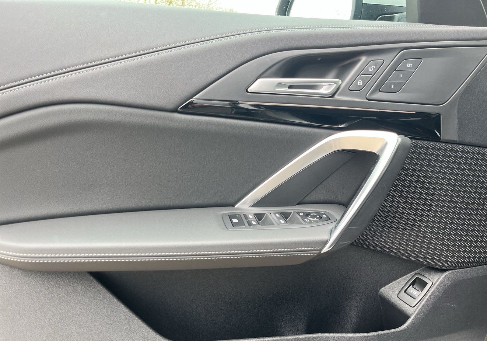 BMW X1 xDrive23d xLine Head-Up DAB LED Shz foto 9