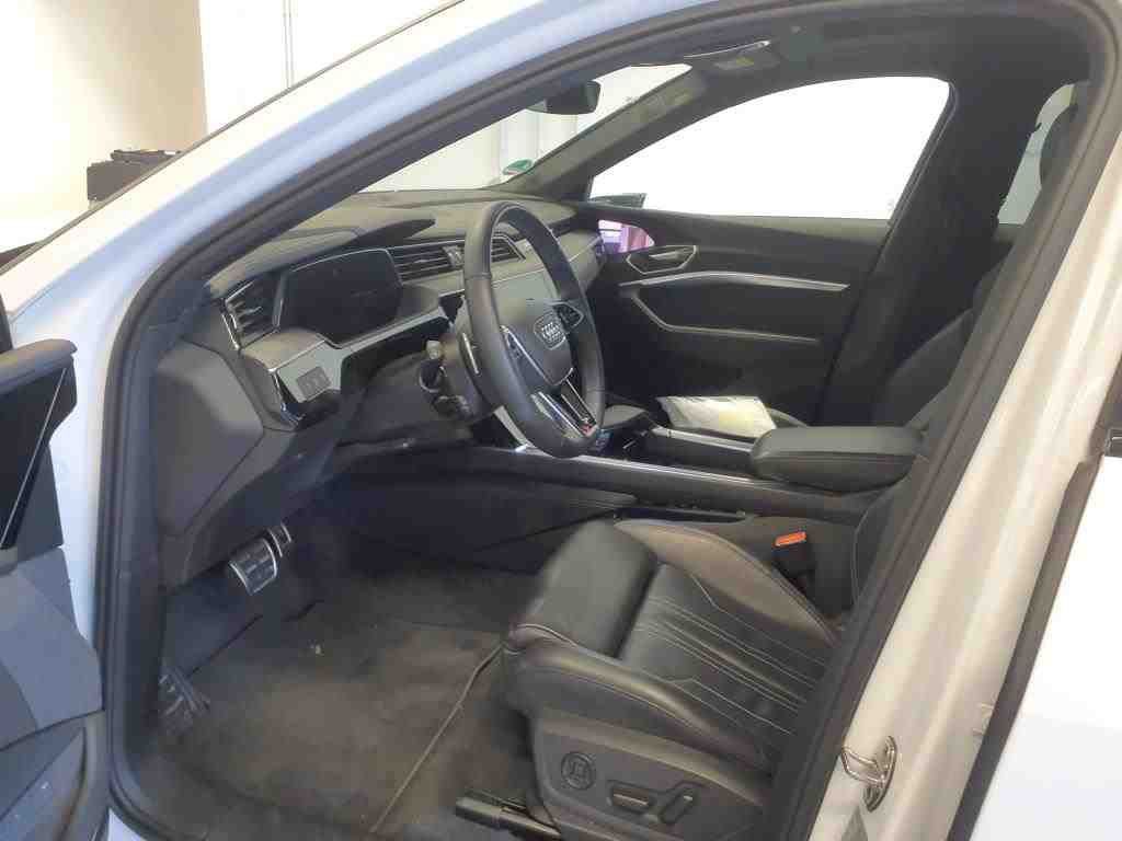 Audi Q8 SB e-tron 55 S-Line PANO*AHK*MATRIX*LEDER*SHZ foto 6