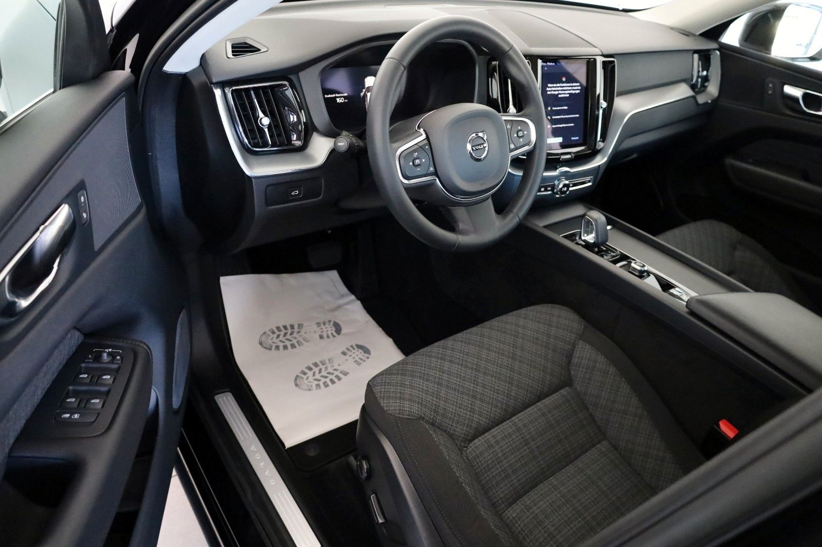 Volvo XC60 Core B4 D,Navi,LED,4xSH,Kamera,Carplay,ACC foto 9