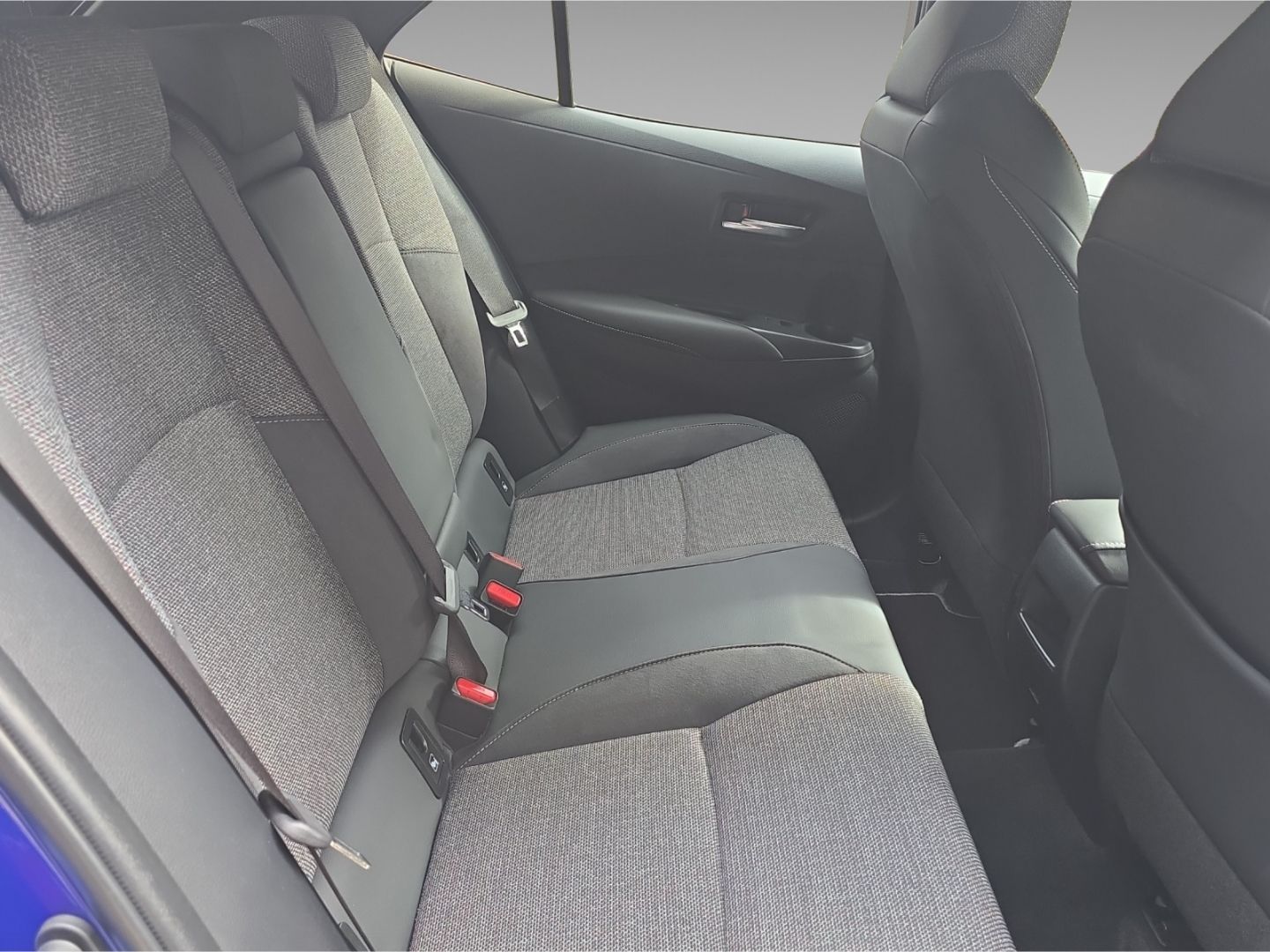 Toyota Corolla Hybrid Teamplayer Navi LED ACC Apple Car foto 15