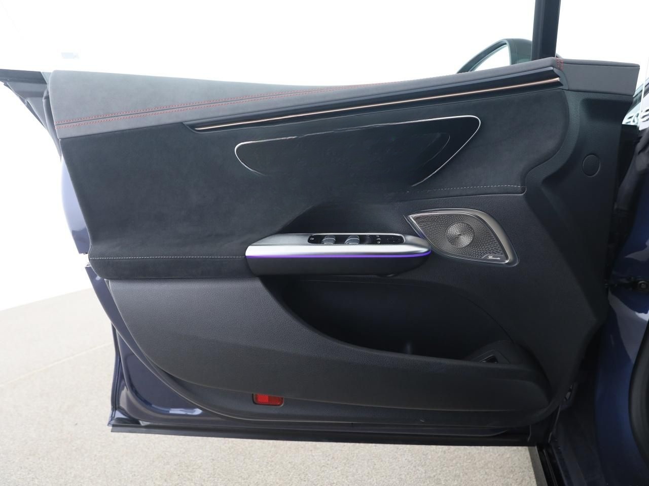 Mercedes-Benz EQE 500 4M AMG Night Pano Airmatic HUD 20 Zoll foto 14